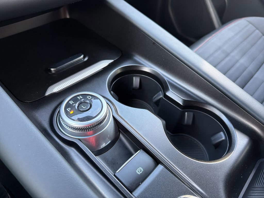 Certified 2025 Ford Explorer ST-Line w/ Premium Package image 27