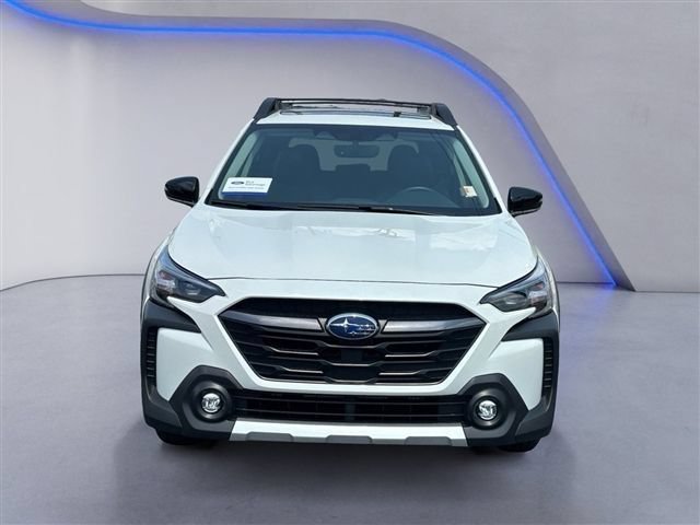 Used 2025 Subaru Outback Limited w/ Popular Package #2 AWD/4WD image 12