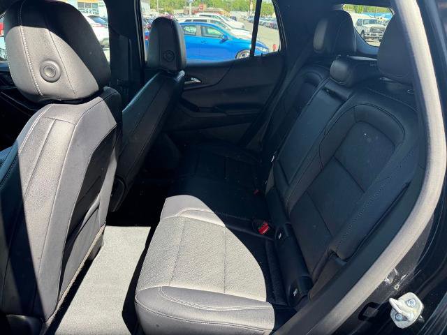 Used 2025 Chevrolet Equinox LT w/ Convenience Package II AWD/4WD image 12