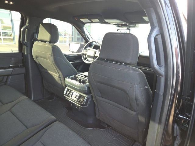 Certified 2022 Ford F150 XLT w/ Equipment Group 302A High image 45