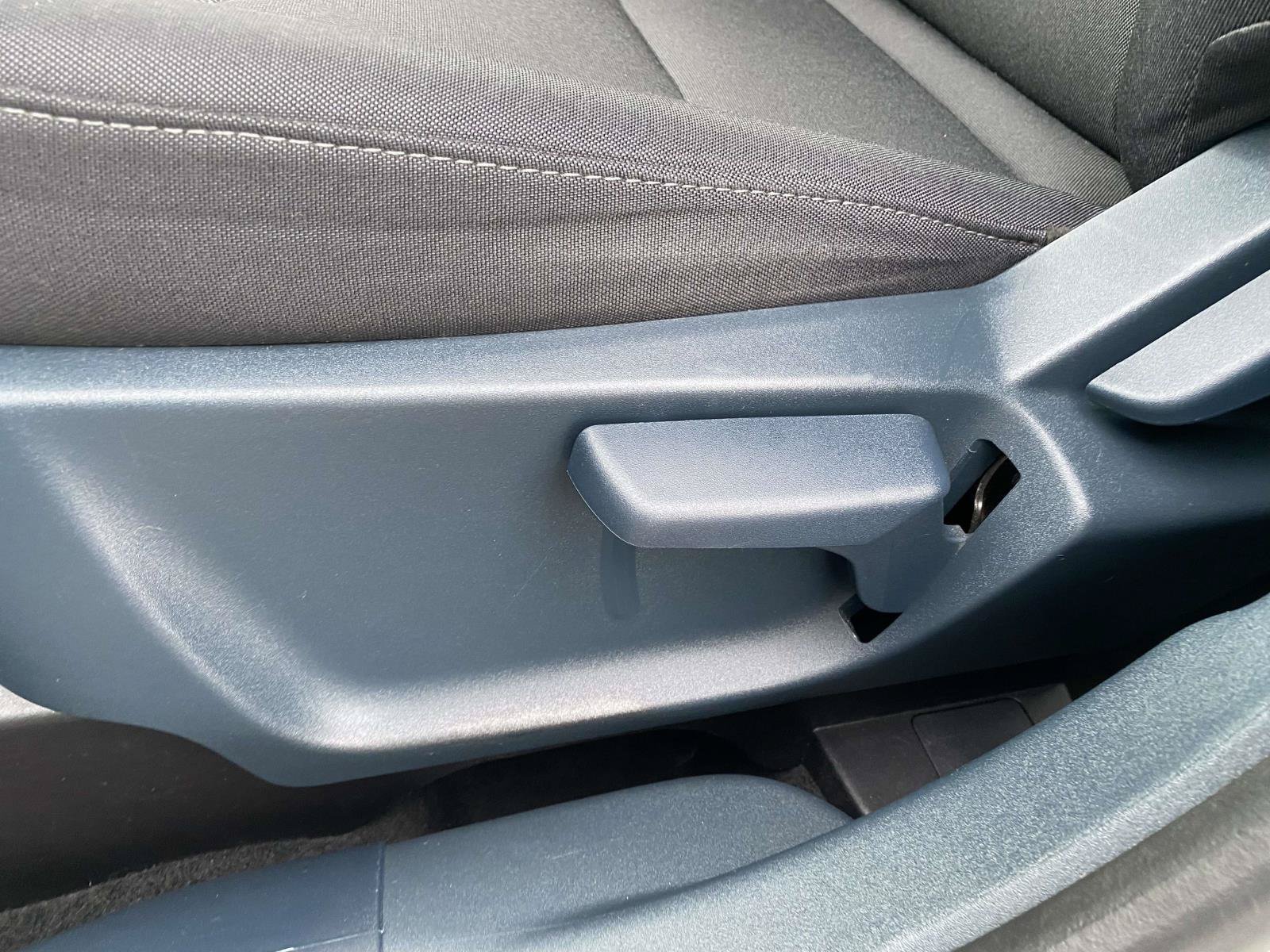 Certified 2024 Ford Maverick XL FWD image 16