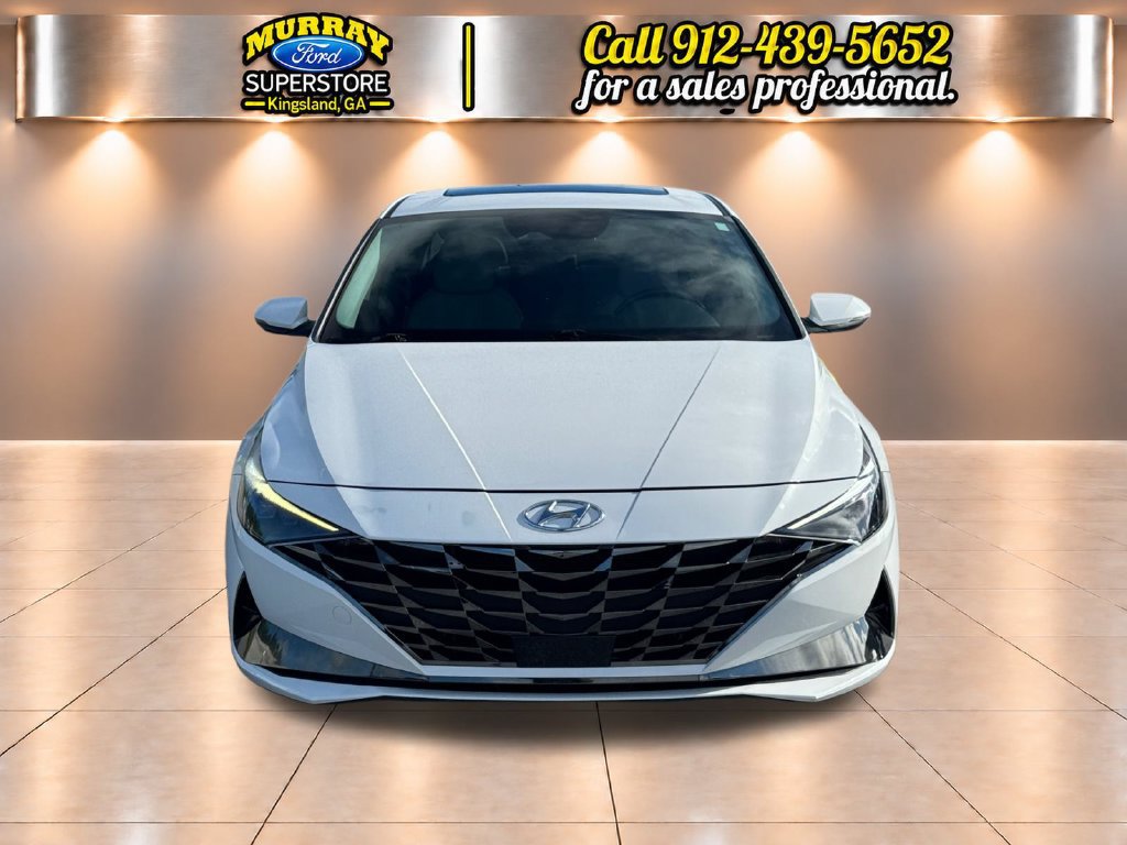 Used 2023 Hyundai Elantra Limited w/ Preferred Accessory Package FWD image 8