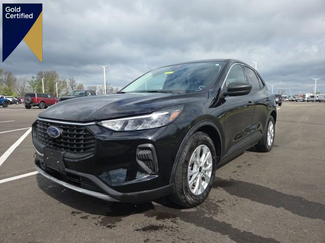 Certified 2023 Ford Escape Active w/ Cold Weather Package image 1