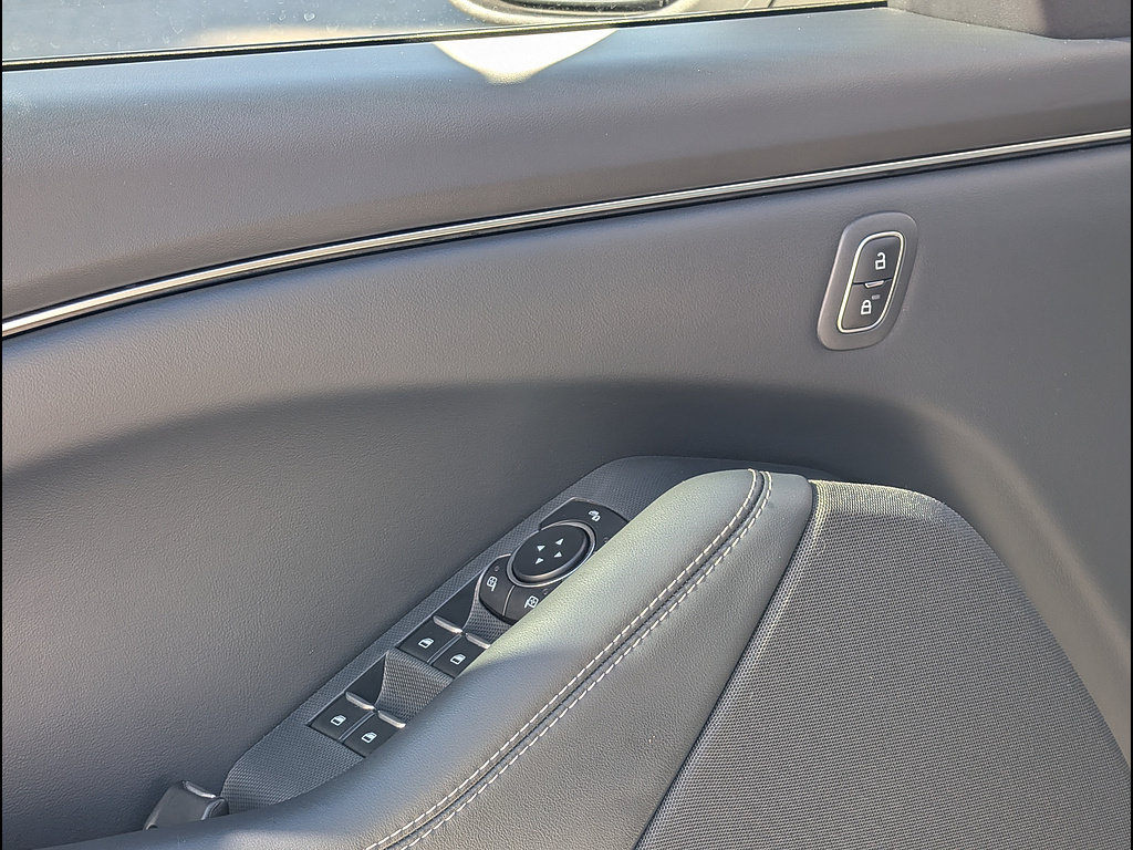 Certified 2023 Ford Mustang Mach-E Select RWD image 26