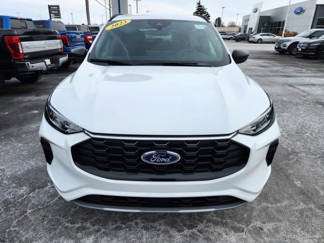 Certified 2023 Ford Escape ST-Line w/ Tech Pack #1 image 9