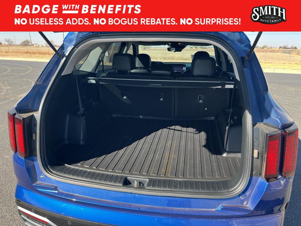 Used 2023 Kia Sorento S FWD image 12