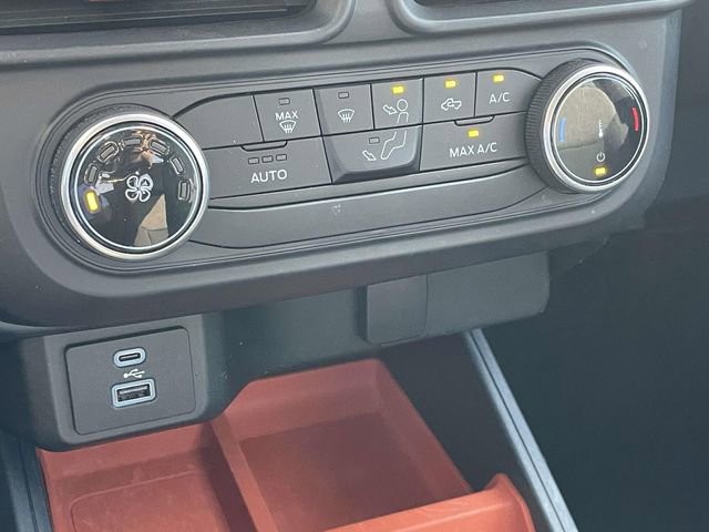 Certified 2022 Ford Maverick XLT FWD image 24