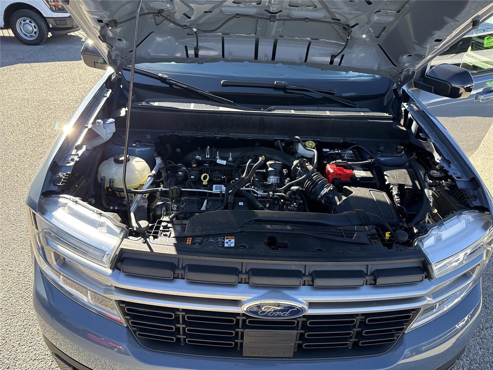 Certified 2024 Ford Maverick Lariat w/ FX4 Off-Road Package image 30