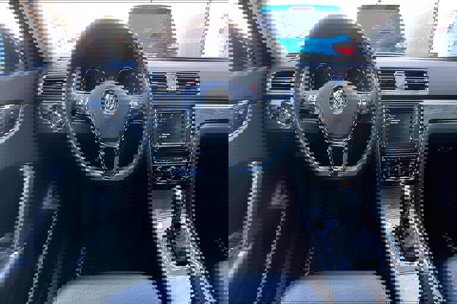 Used 2018 Volkswagen Passat 2.0T SE image 8