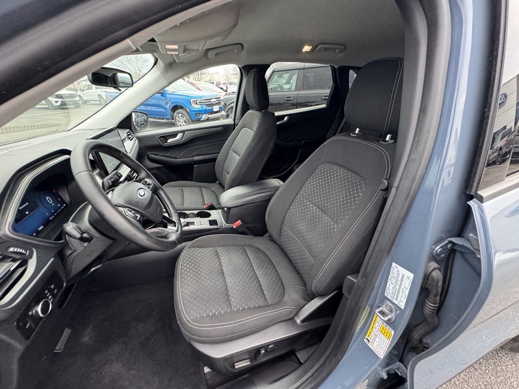 Certified 2023 Ford Escape Active w/ Tech Pack #2 image 13