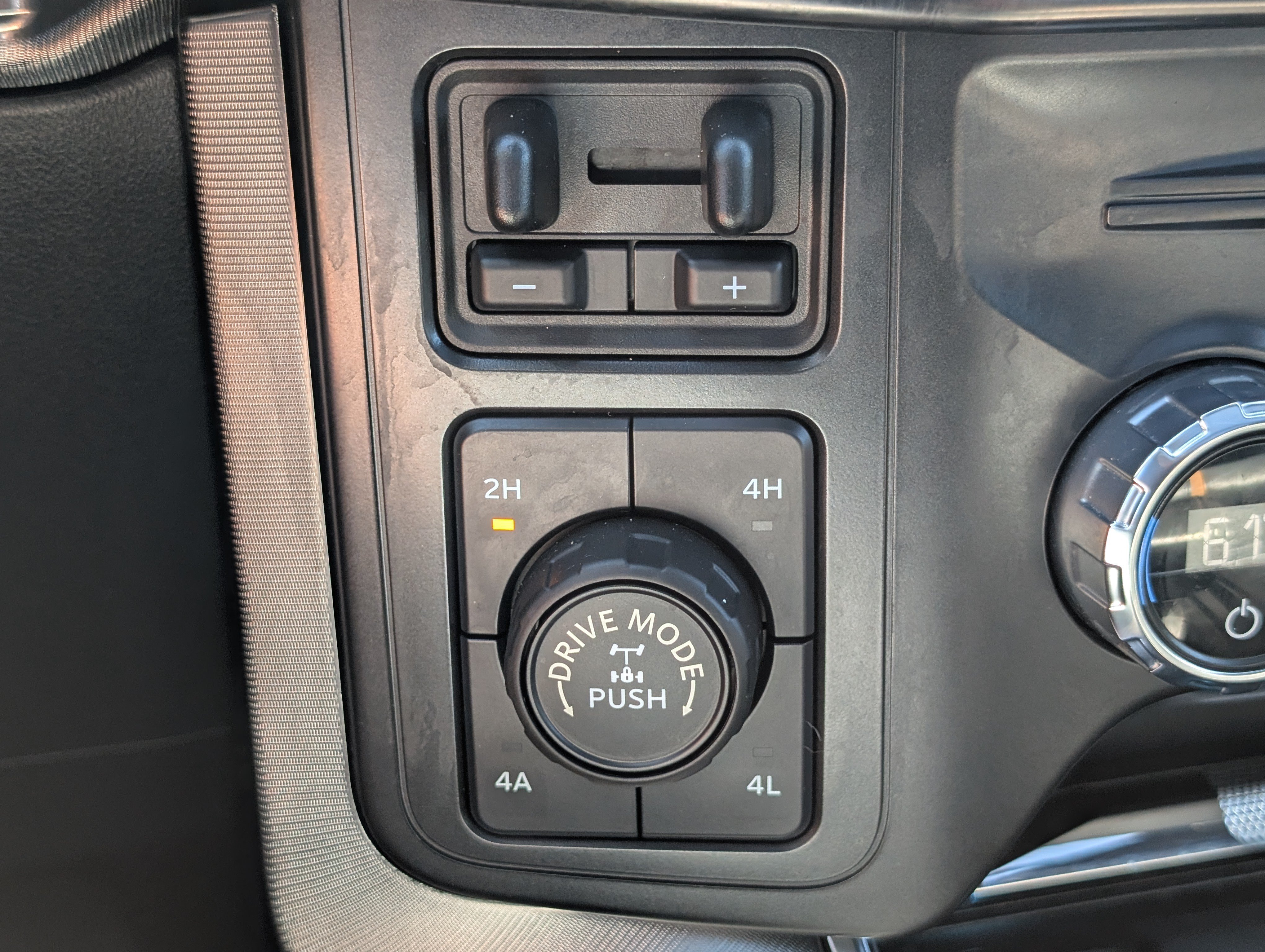 Certified 2021 Ford F150 Platinum w/ Equipment Group 701A High AWD/4WD image 31