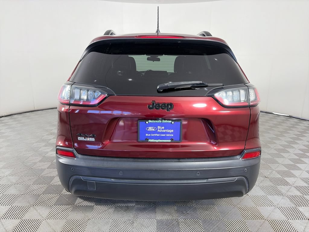 Used 2019 Jeep Cherokee Latitude Plus AWD/4WD image 6