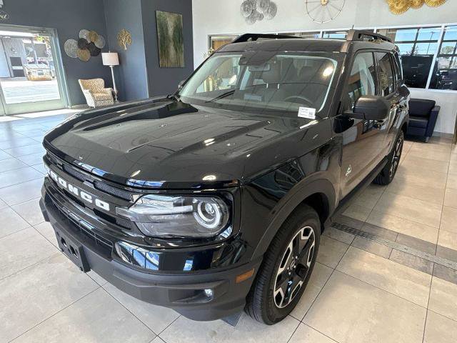 Certified 2023 Ford Bronco Sport Outer Banks w/ Tech Package AWD/4WD image 7