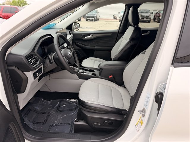 Certified 2024 Ford Escape SE FWD image 15
