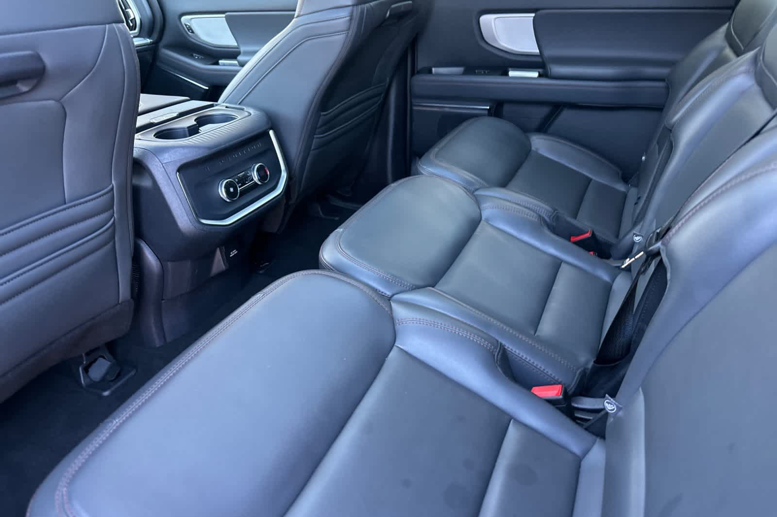 Certified 2025 Ford Expedition Max Active AWD/4WD image 13