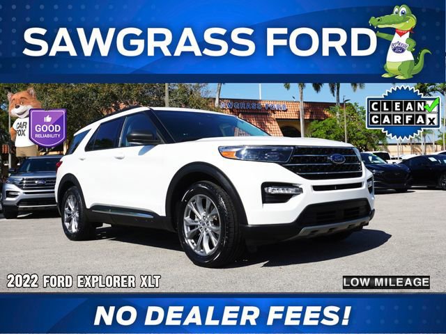 Certified 2022 Ford Explorer XLT w/ Equipment Group 202A image 5