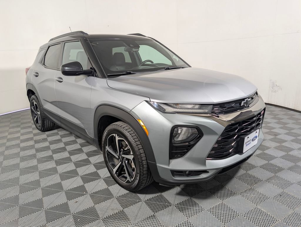 Used 2023 Chevrolet TrailBlazer RS FWD image 1
