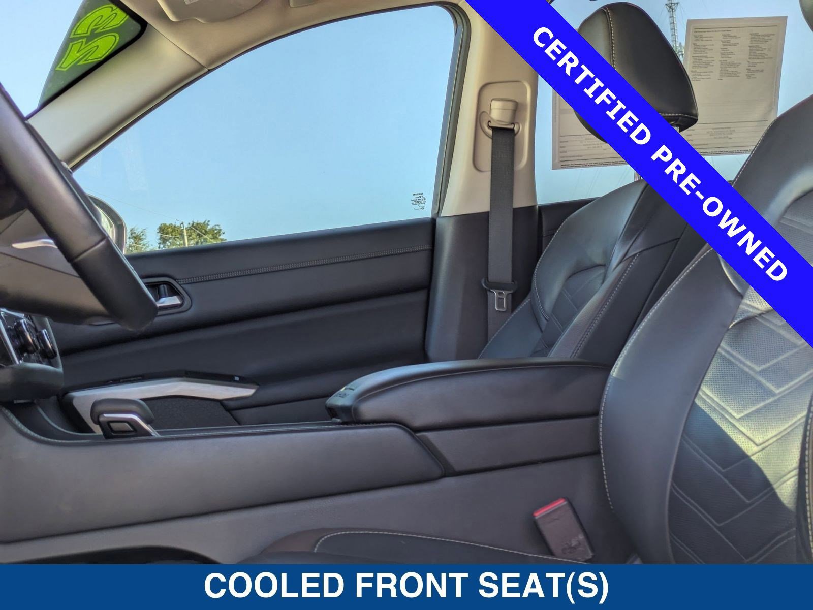 Used 2023 Nissan Pathfinder Platinum image 21