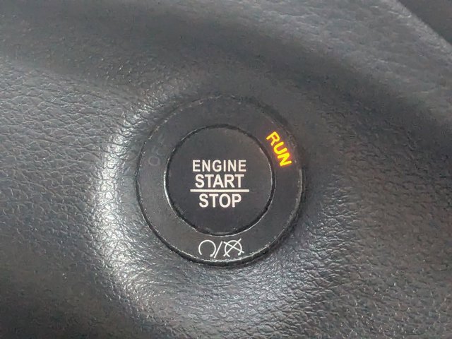 Used 2021 Jeep Cherokee Limited w/ Elite Package image 28