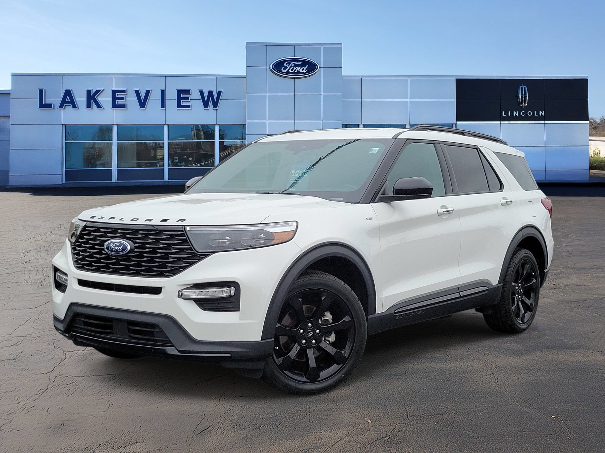 Certified 2023 Ford Explorer ST-Line w/ Class IV Trailer Tow Package