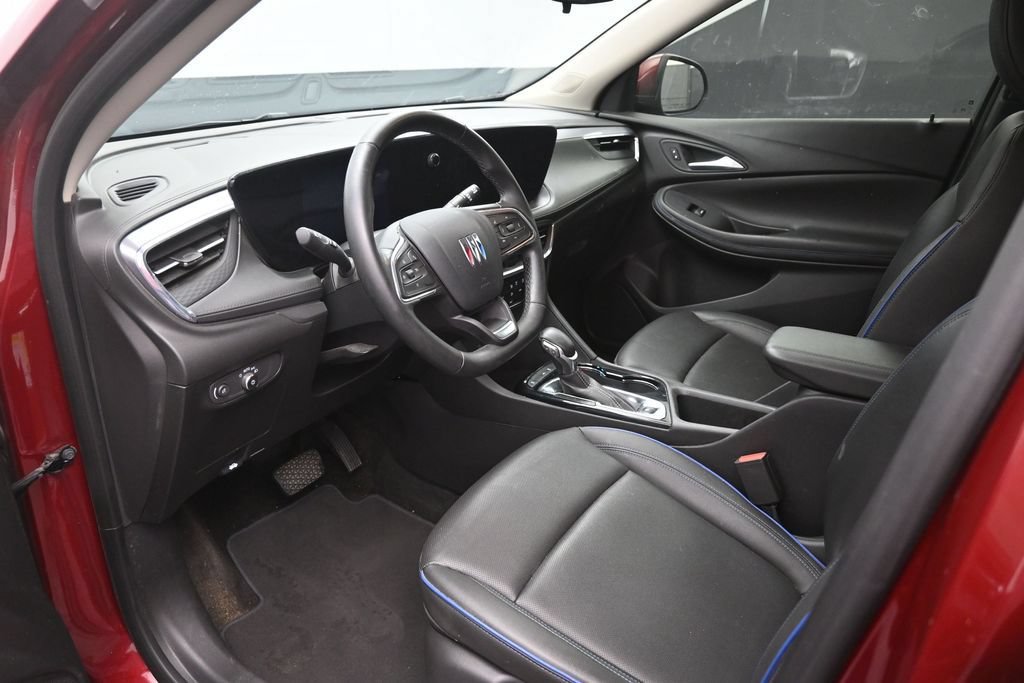 Used 2025 Buick Encore GX Sport Touring FWD image 19