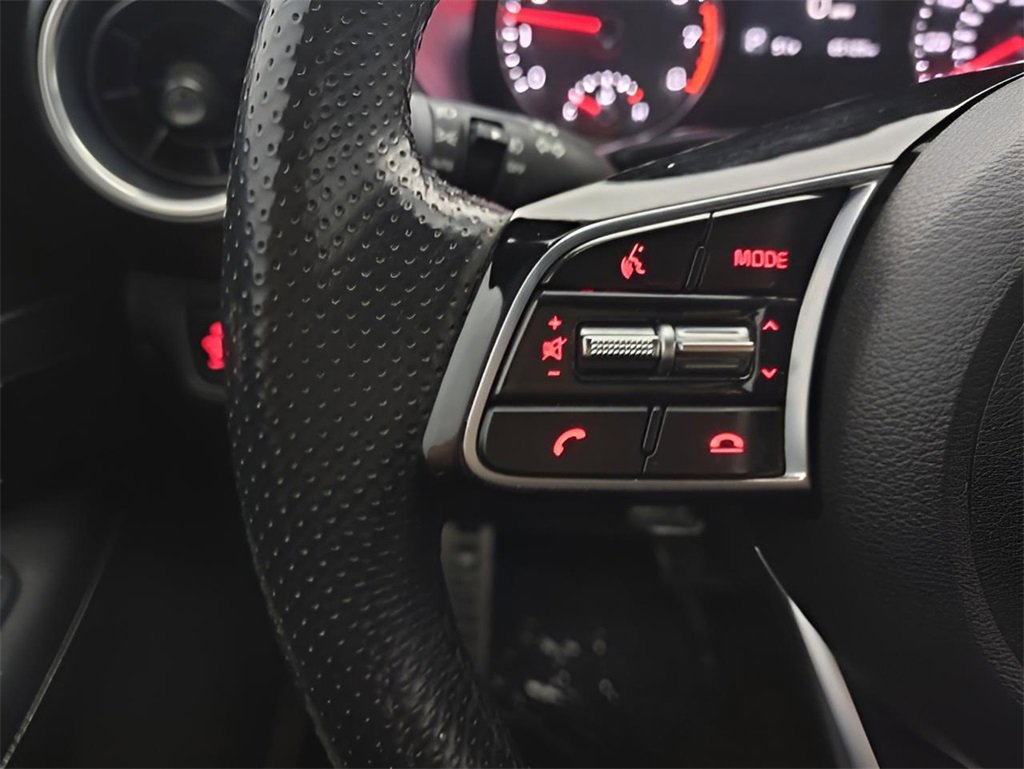Used 2021 Kia Forte GT-Line image 16