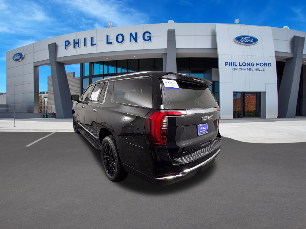 Used 2026 GMC Yukon XL Elevation w/ LPO, Elevation Black Package AWD/4WD image 3