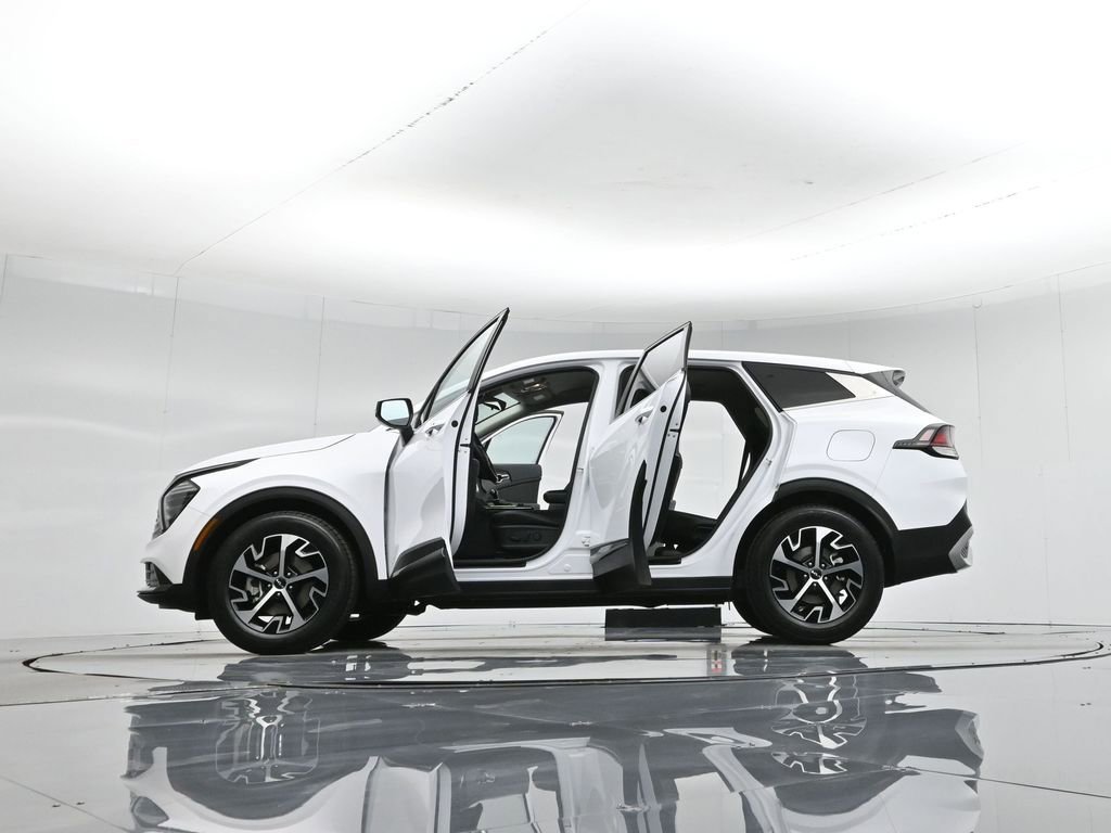 Used 2024 Kia Sportage EX image 48