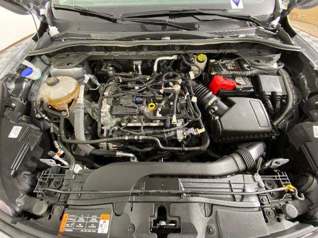 Certified 2022 Ford Escape SE w/ Cold Weather Package image 19