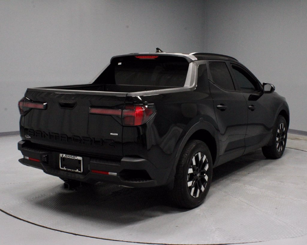 Used 2026 Hyundai Santa Cruz SEL AWD/4WD image 10