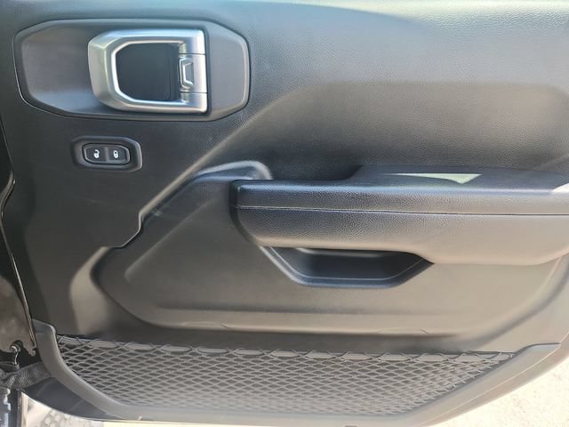 Used 2021 Jeep Wrangler Unlimited Sport w/ Sun And Sound Package AWD/4WD image 35