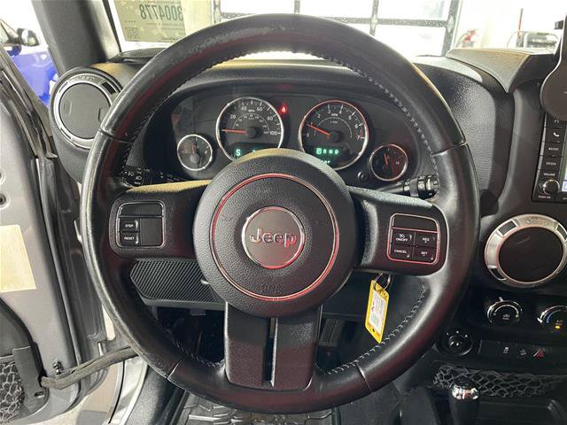 Used 2018 Jeep Wrangler Unlimited Sahara AWD/4WD image 12
