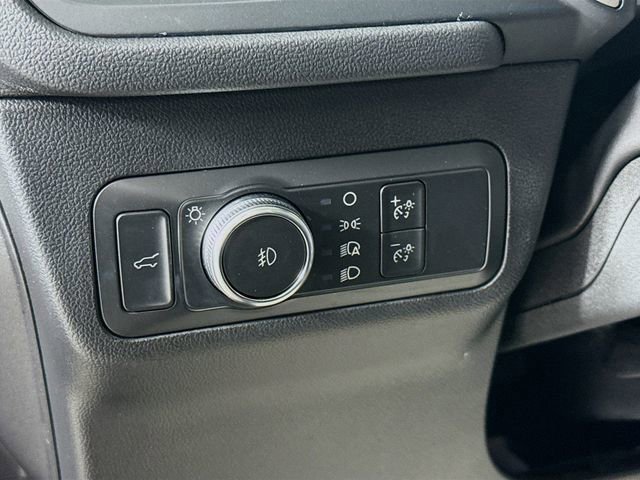 Certified 2022 Ford Escape SEL w/ SEL Stealth AWD Package image 10