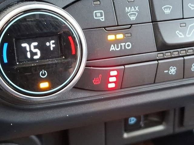 Certified 2022 Ford Maverick Lariat w/ Lariat Luxury Package image 25