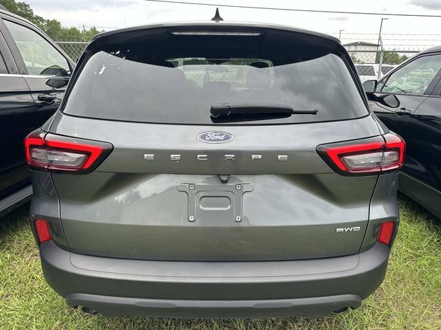 Certified 2025 Ford Escape ST-Line AWD/4WD image 4