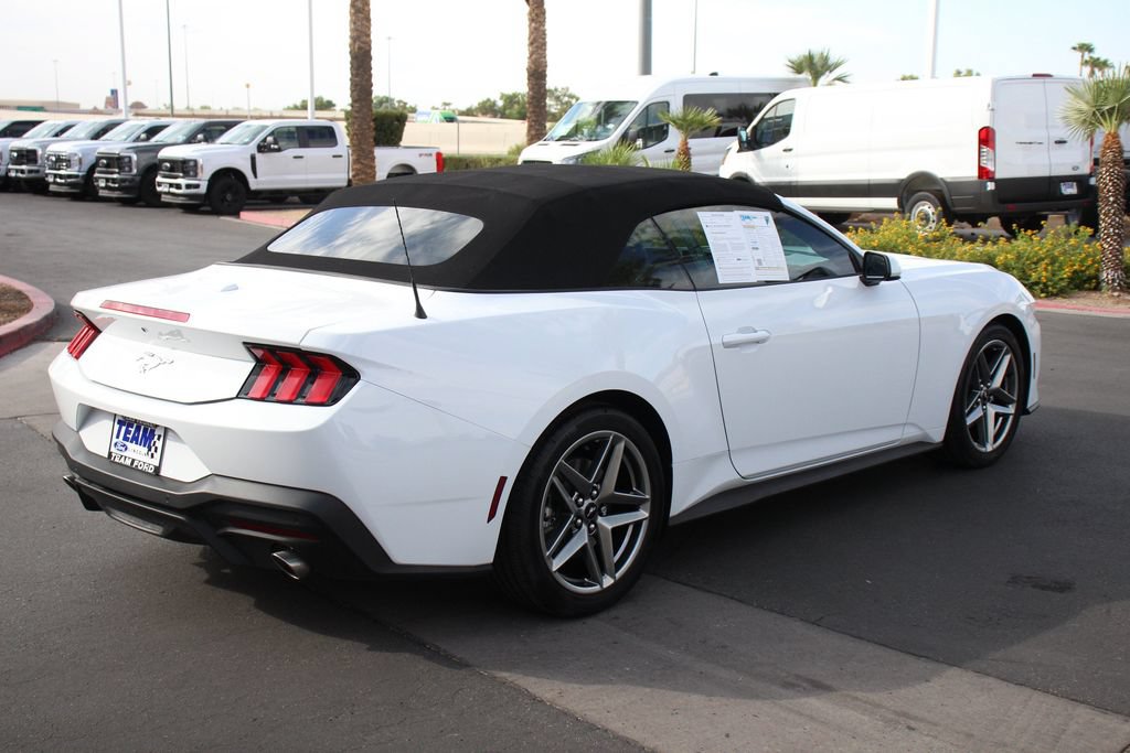 Certified 2025 Ford Mustang Convertible RWD image 8