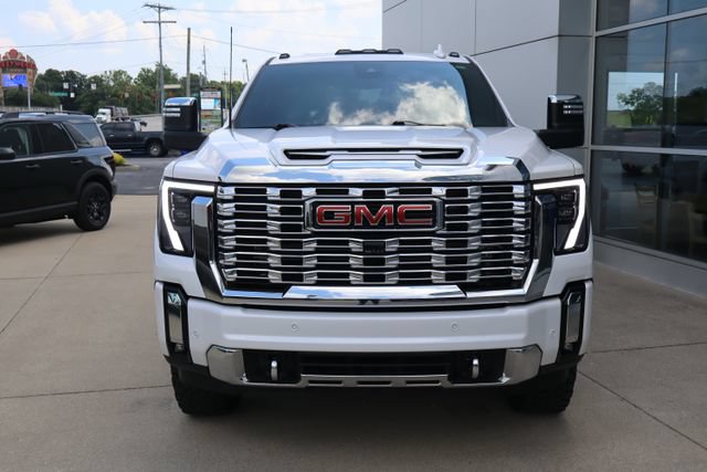 Used 2024 GMC Sierra 2500 Denali w/ Denali Reserve Package AWD/4WD image 6