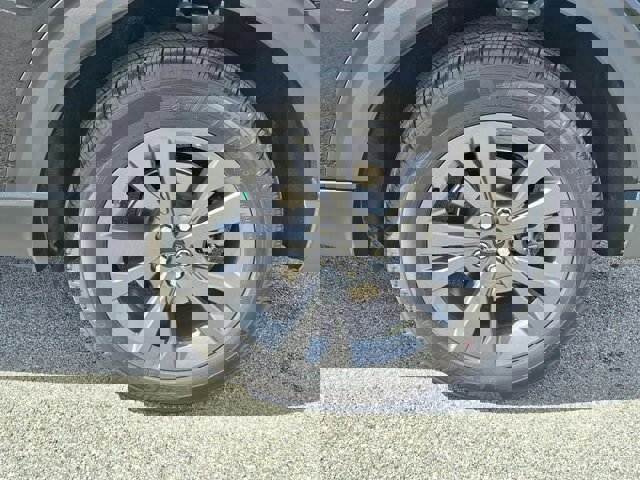 Certified 2023 Ford Explorer XLT w/ Equipment Group 202A image 23