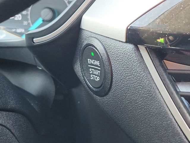 Certified 2022 Ford Escape SE w/ SE Sport Appearance Package FWD image 21