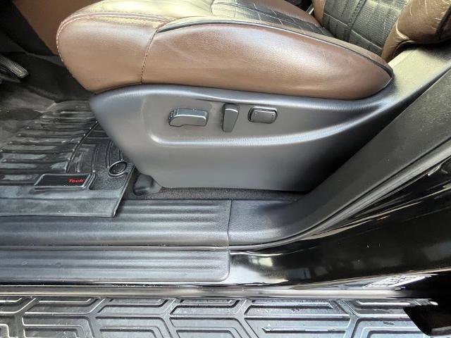Used 2019 Nissan Armada Platinum w/ Captain's Chairs Package AWD/4WD image 12