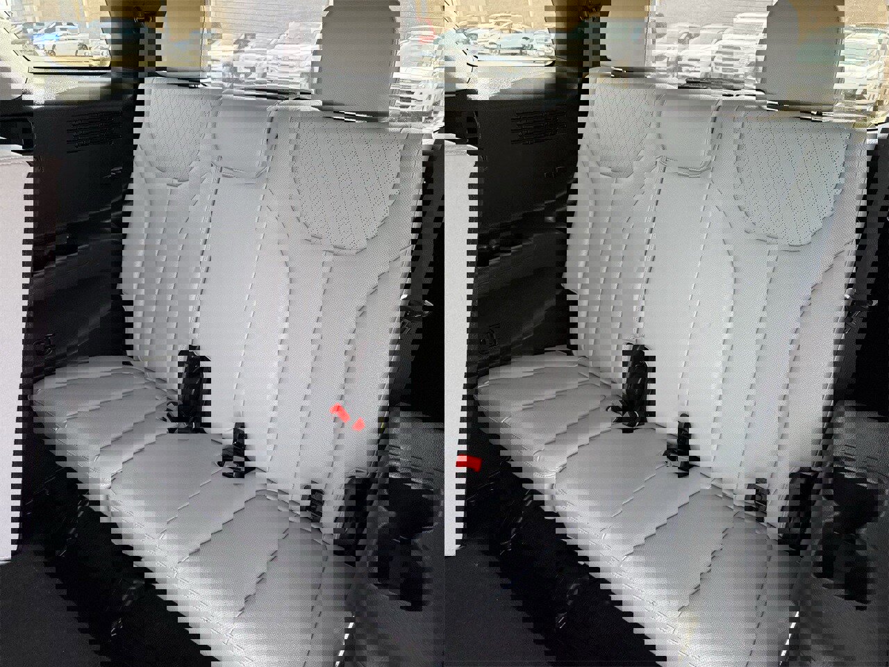 Used 2022 Hyundai Palisade SEL w/ 8P Bench Seat Package image 27