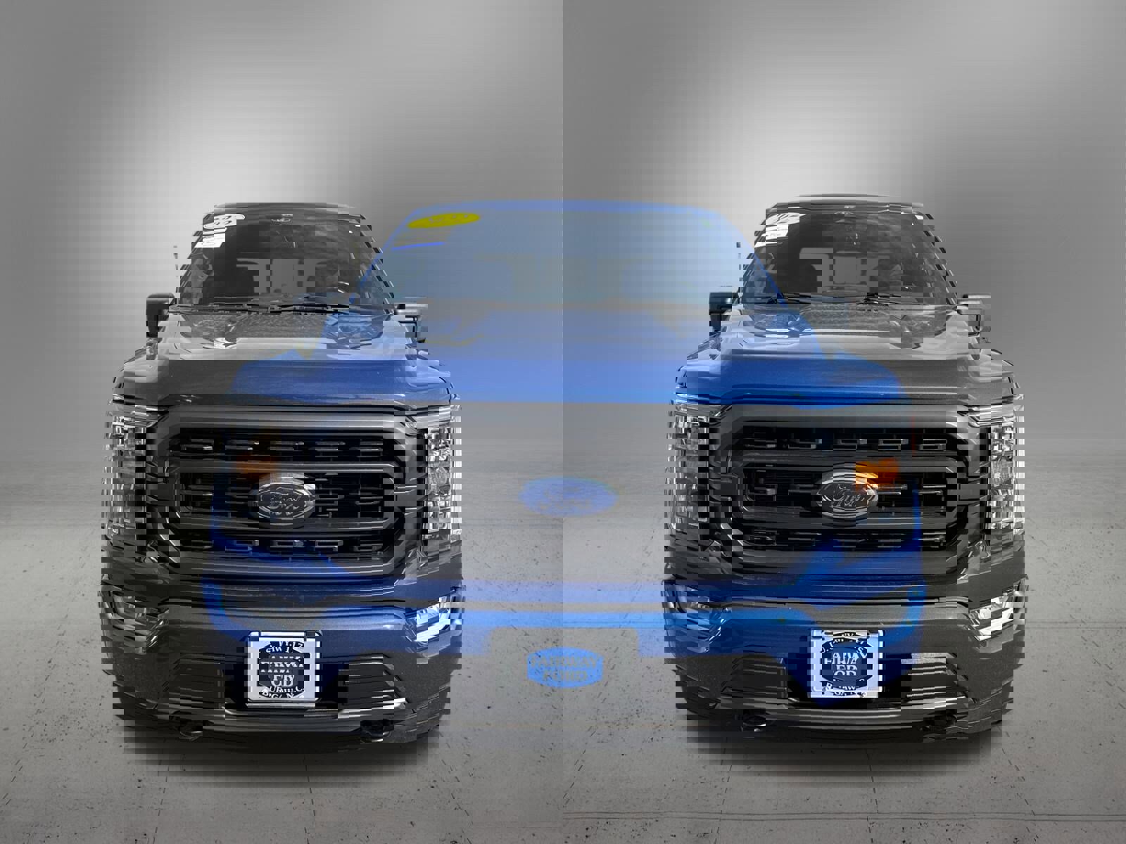 Certified 2022 Ford F150 XLT w/ Equipment Group 302A High image 8