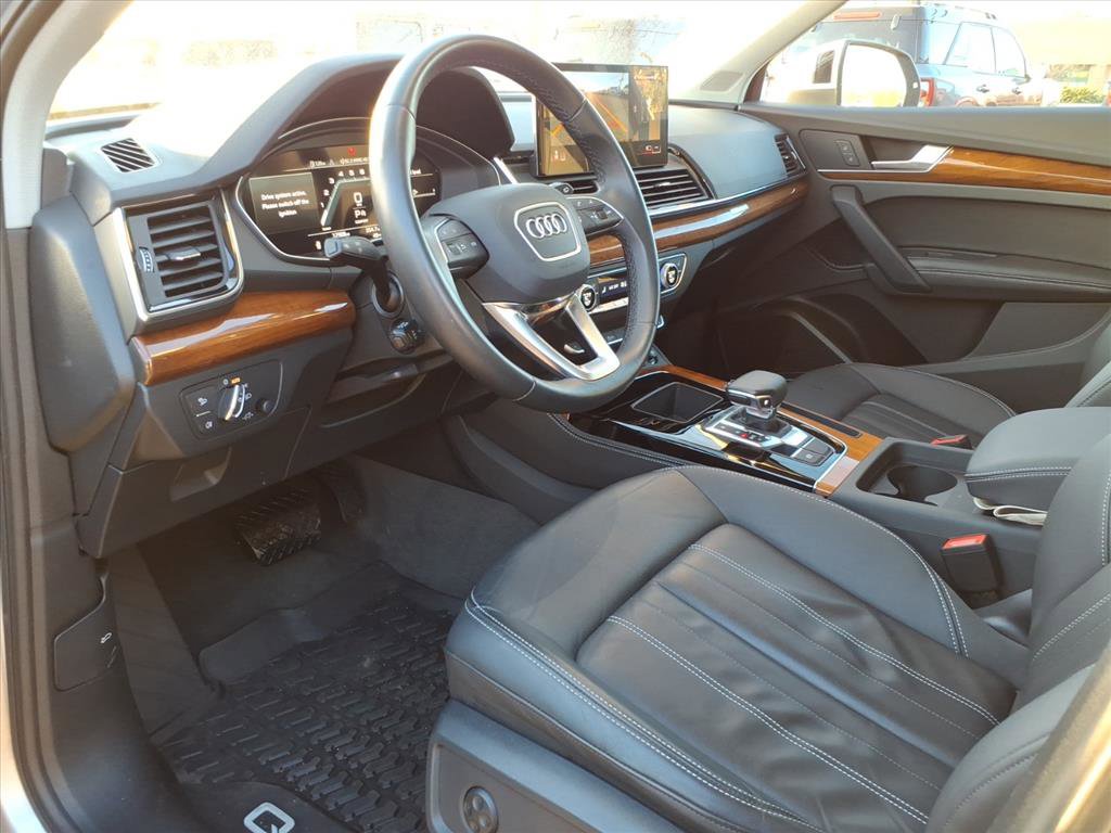Used 2023 Audi Q5 2.0T Premium Plus image 12