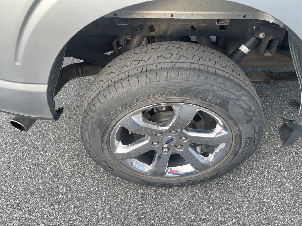 Certified 2022 Ford F150 XLT w/ Equipment Group 302A High image 13