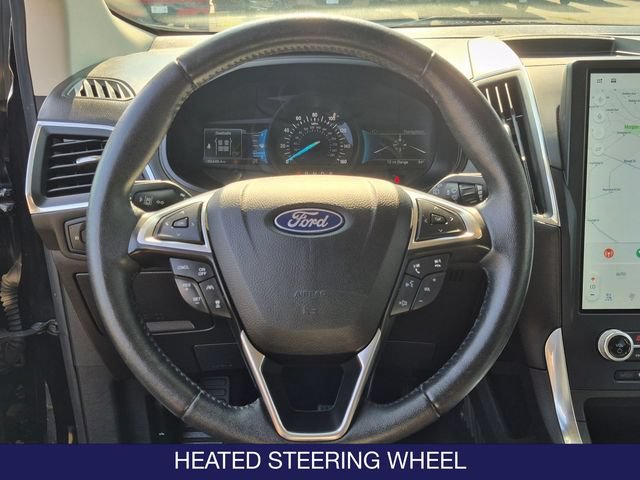 Certified 2022 Ford Edge Titanium w/ Equipment Group 301A AWD/4WD image 18