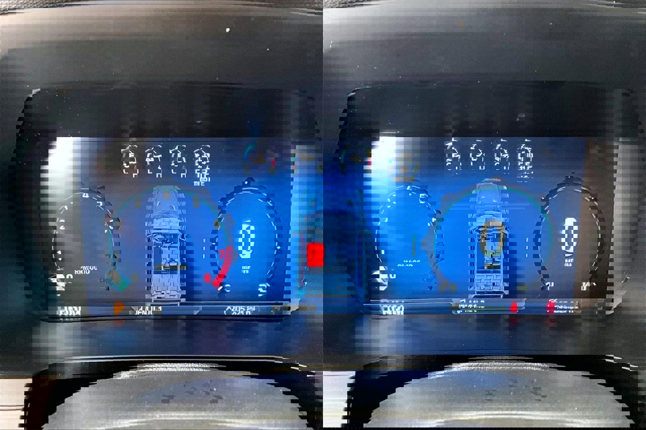 Certified 2025 Ford F150 XLT w/ Equipment Group 301A Standard image 23