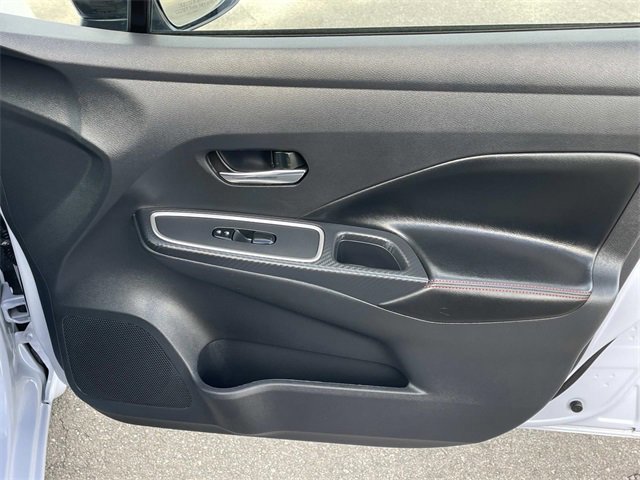 Used 2025 Nissan Versa SR w/ Trunk Package image 24