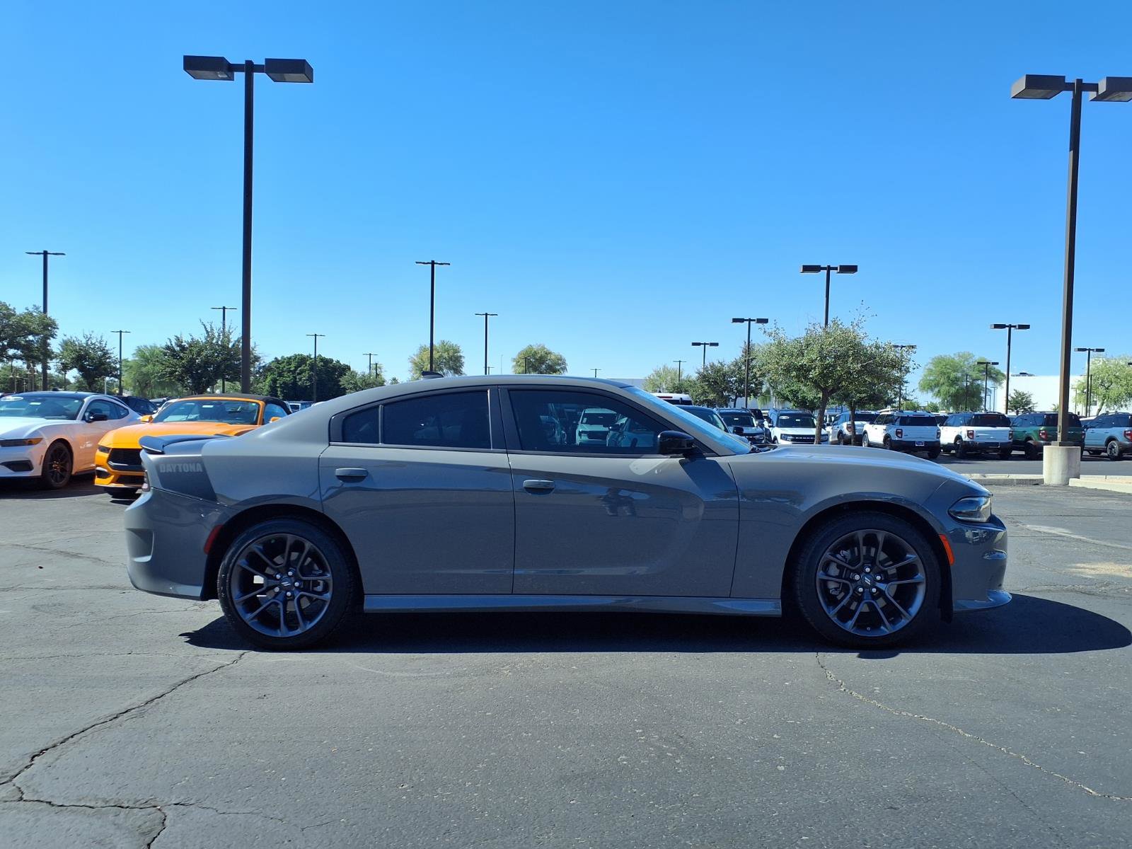 Used 2023 Dodge Charger R/T w/ Daytona Edition Group RWD image 7