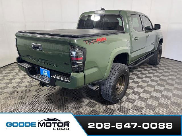 Used 2022 Toyota Tacoma TRD Sport w/ TRD Premium Sport Package AWD/4WD image 8