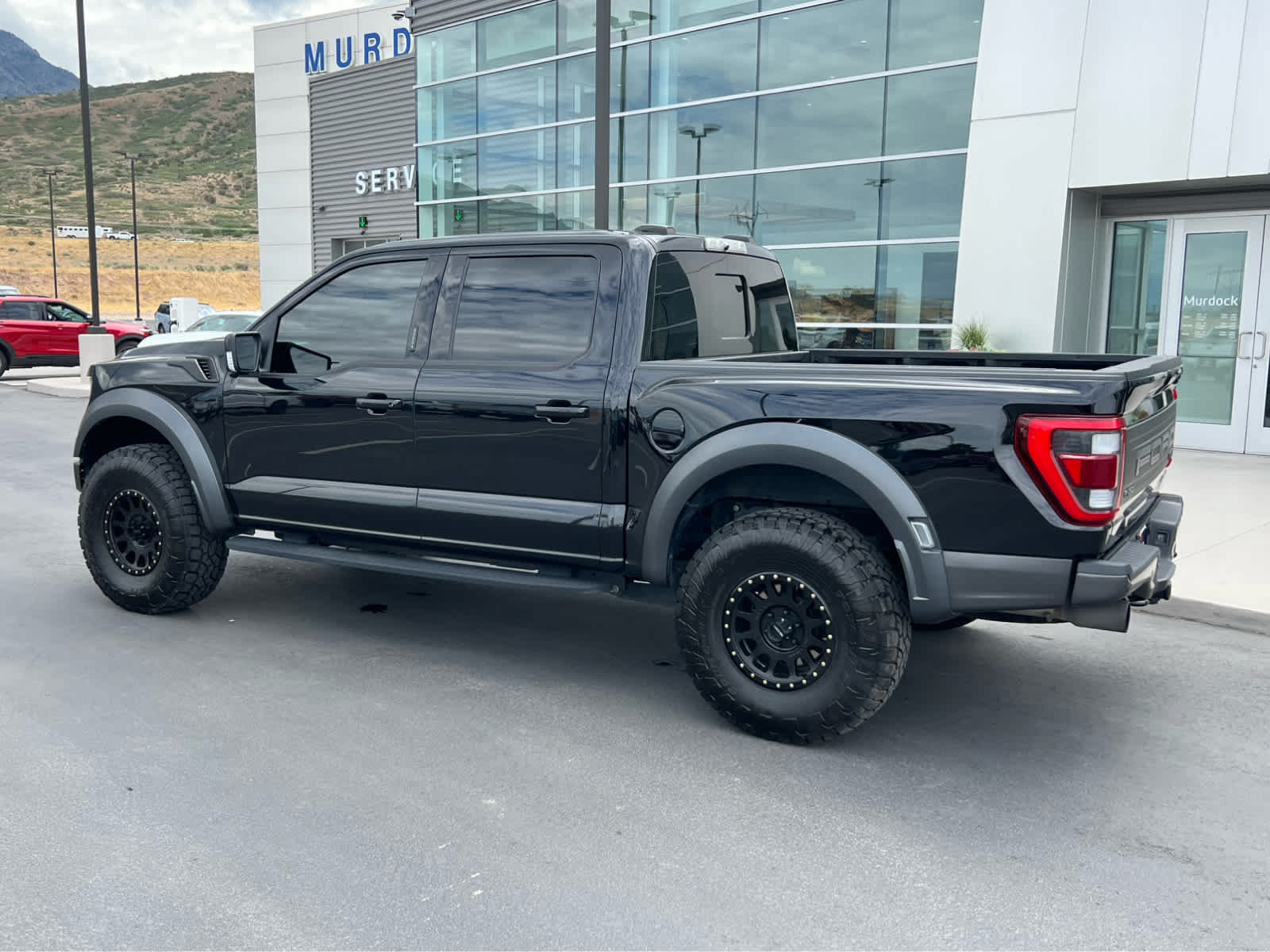 Certified 2022 Ford F150 Raptor w/ Raptor 37 Performance Package AWD/4WD image 11